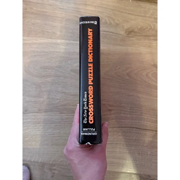 The New York Times Crossword Puzzle Dictionary Hardcover 1974 Vintage Hardcover - Picture 6 of 16